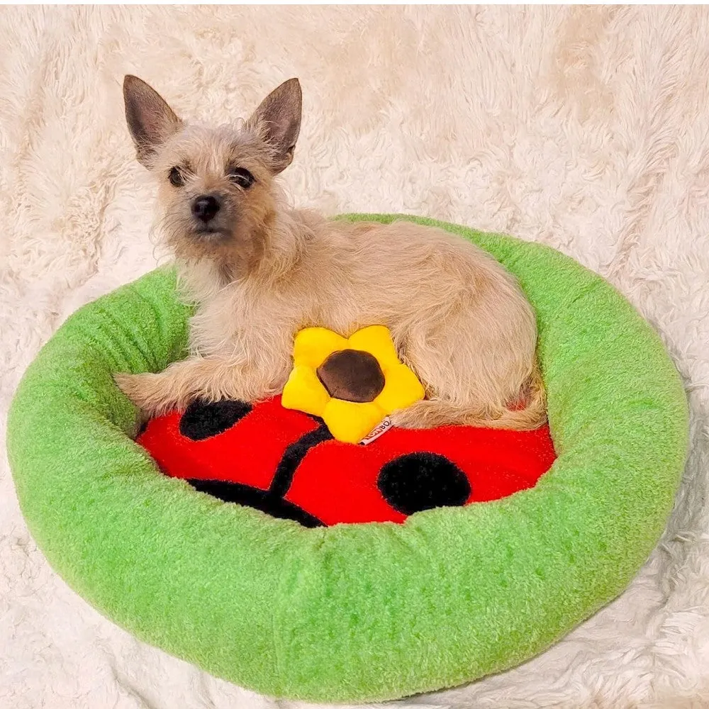 Ladybug Dog Bed With Sunflower Dog Plush Toy