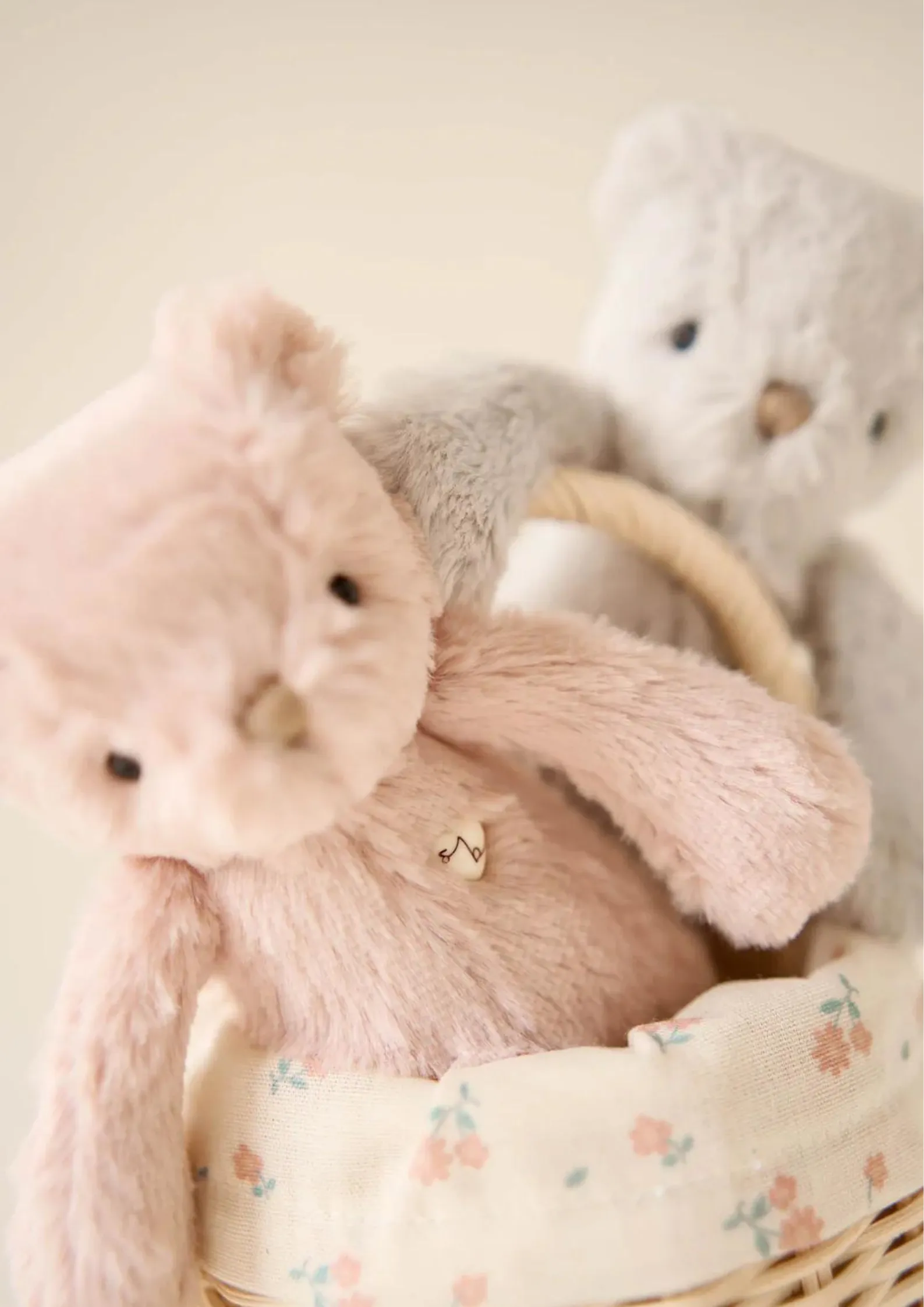 Snuggle Bunnies George The Bear Large